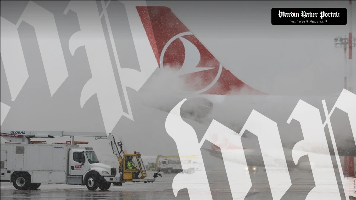 Kar ve tipi hava trafiğini fel&ccedil; etti, u&ccedil;uşlar iptal, yolcular i&ccedil;in hak rehberi a&ccedil;ıklandı