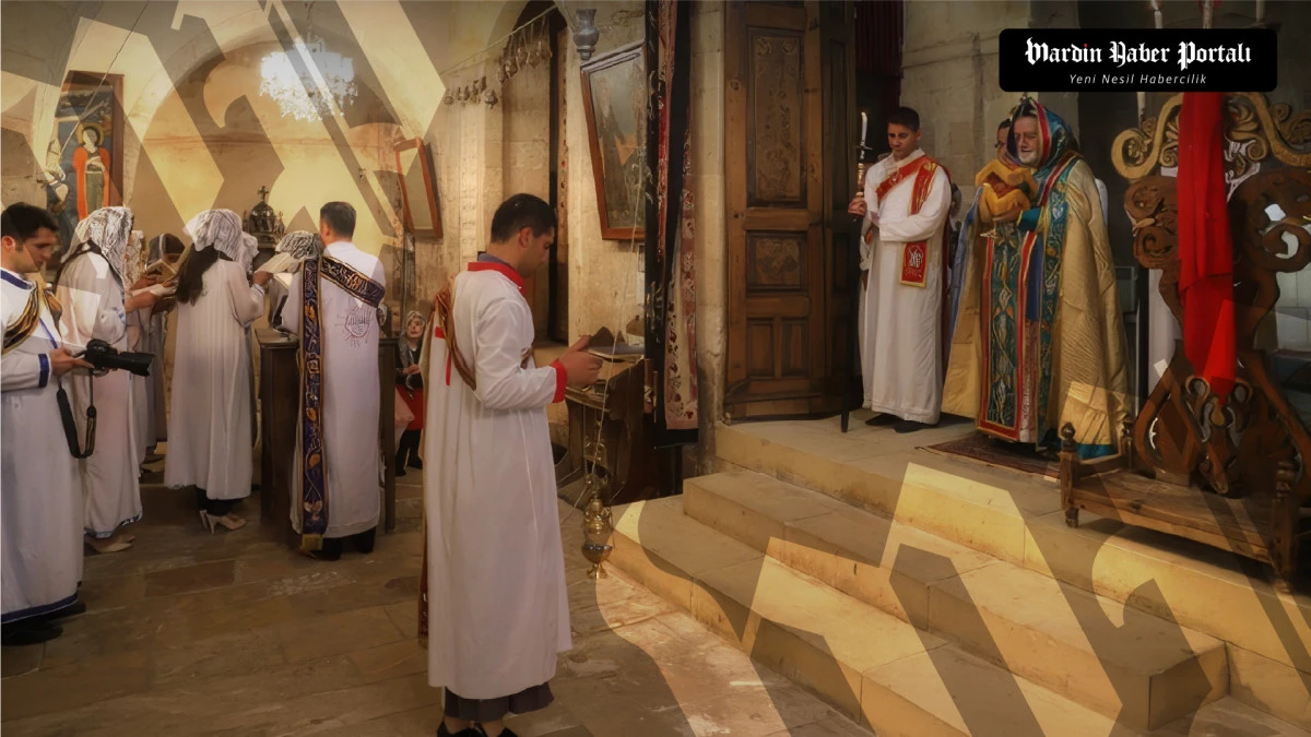 Midyat&rsquo;ta Paskalya Bayramı Dualarla Kutlandı