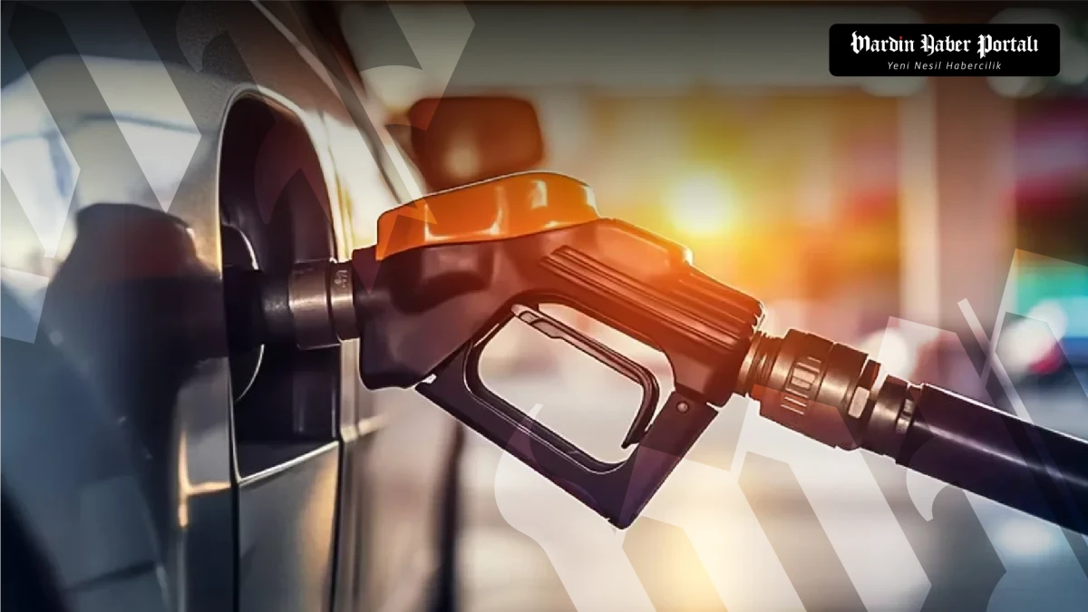 Motorin 80 TL&rsquo;yi Aşıyor: Zam Dalgası Gıda ve Giyime Yayılacak